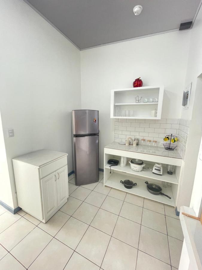 3 Min From Sjo Airport Kaeli Villa Alajuela Bagian luar foto